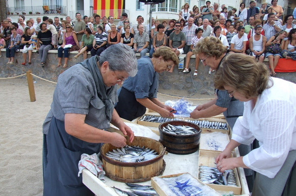 праздники в испании, Fiesta de la Anchoa.jpg