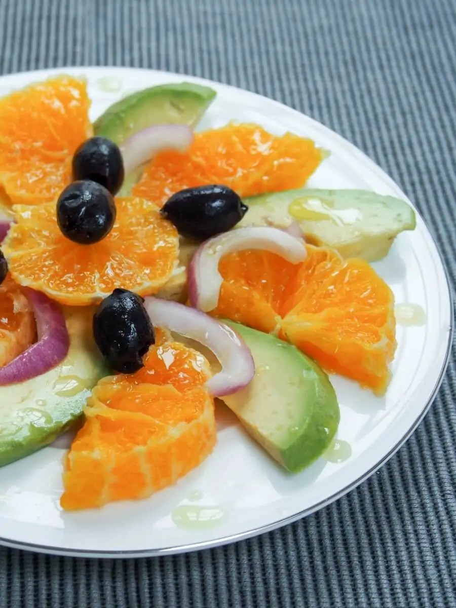 simple summer Spanish tapas (no cook) - orange avocado salad