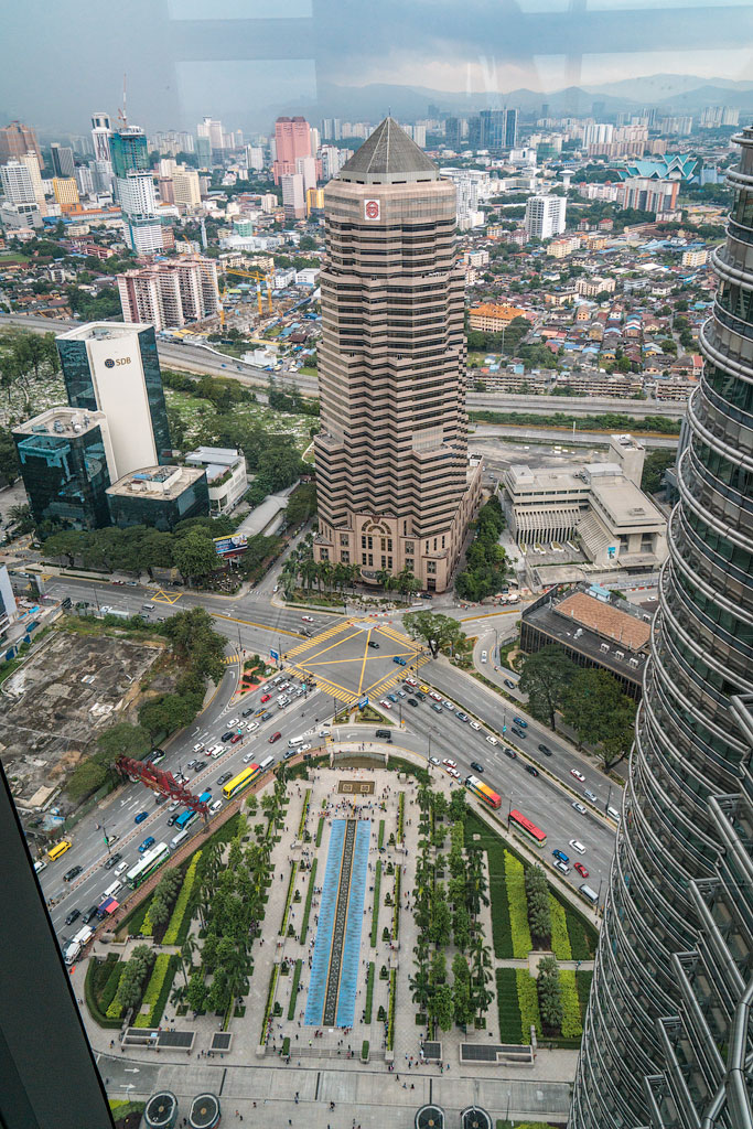 Что посмотреть в Куала-Лумпур. Интересные факты о башнях Петронас.