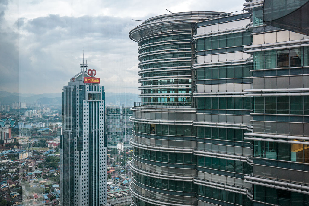 Что посмотреть в Куала-Лумпур. Интересные факты о башнях Петронас.