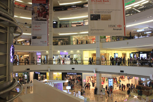 Торговый центр в башнях Петронас. Малайзия.