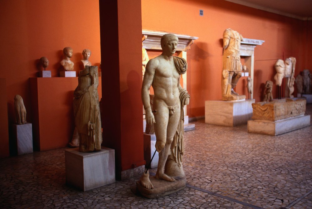 x18bkMZAc2Q Ираклион столица о. Крит достопримечательности.