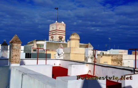 Башня Торре Тавира