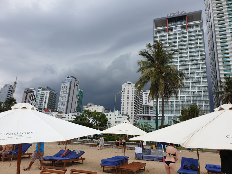 Когда сезон отдыха в Нячанге