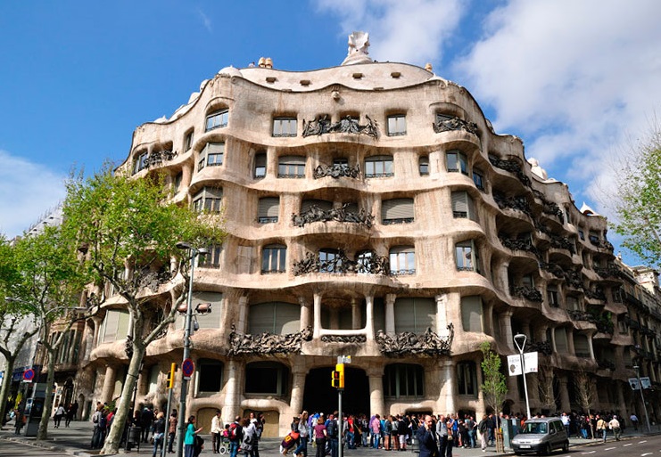 casa-mila