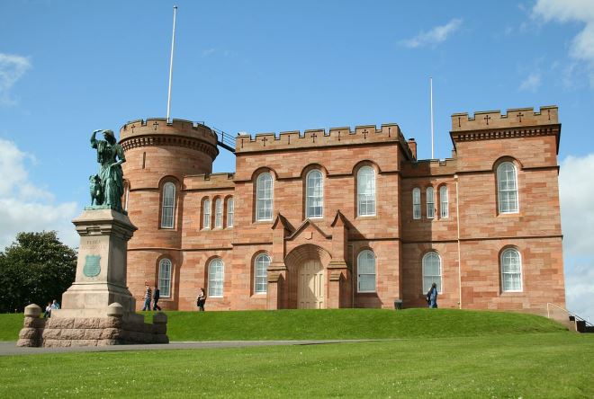 Замок Инвернесс