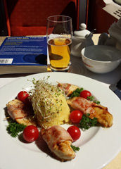 Lunch on the Paris-Moscow train