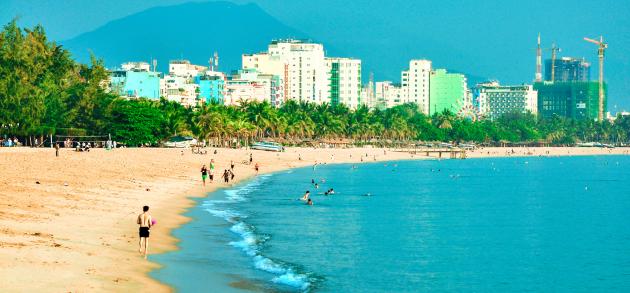 Нячанг - курортная столица Вьетнама, яркий, зажигательный, полный энергии городок!